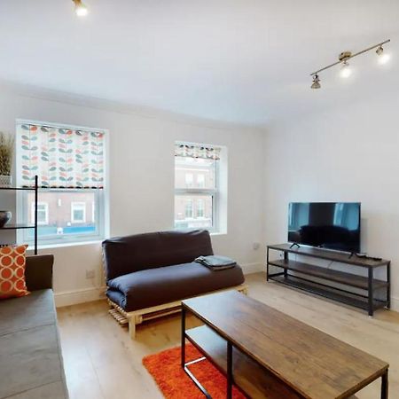 Modern Split Level 1 Bedroom Flat In Aldgate London Exterior foto