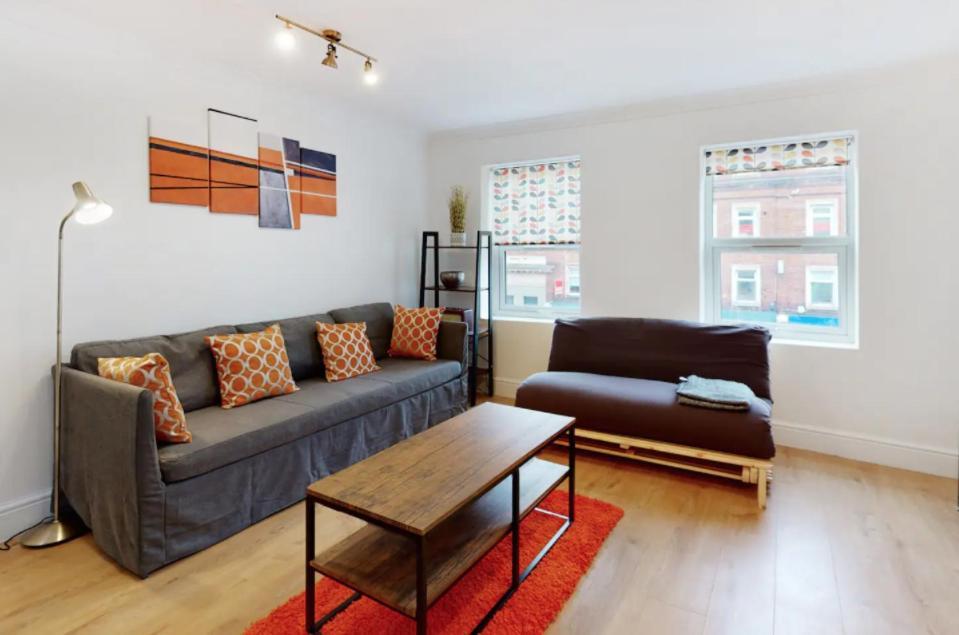 Modern Split Level 1 Bedroom Flat In Aldgate London Exterior foto
