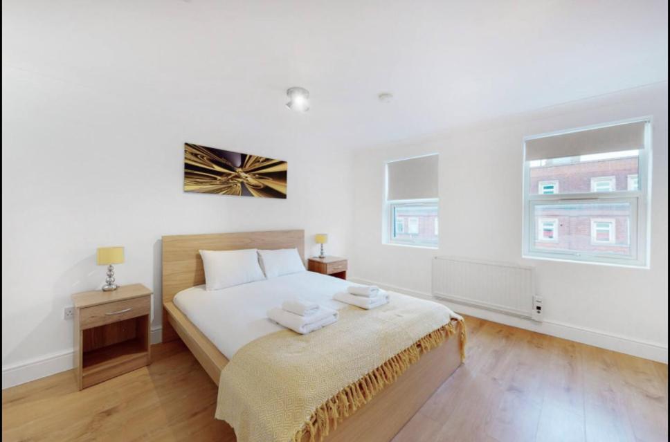 Modern Split Level 1 Bedroom Flat In Aldgate London Exterior foto